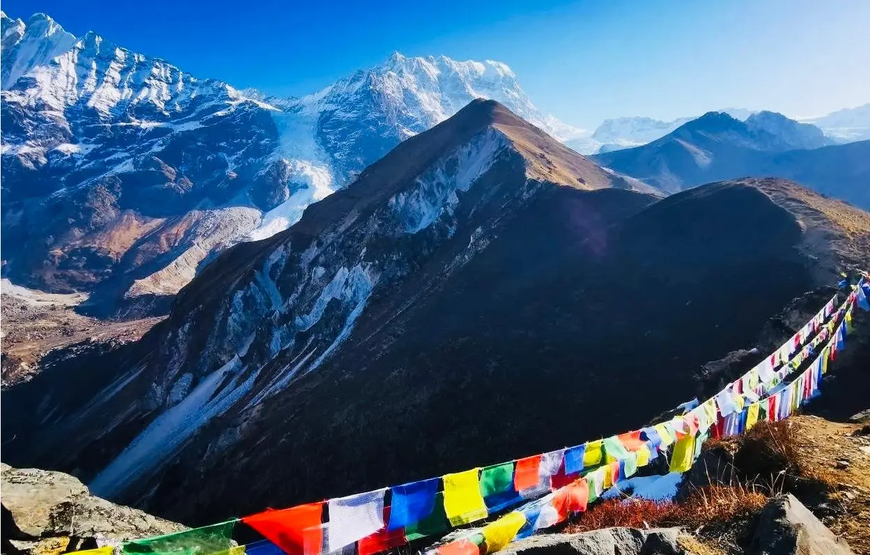 Langtang Gosainkunda Pass Trek