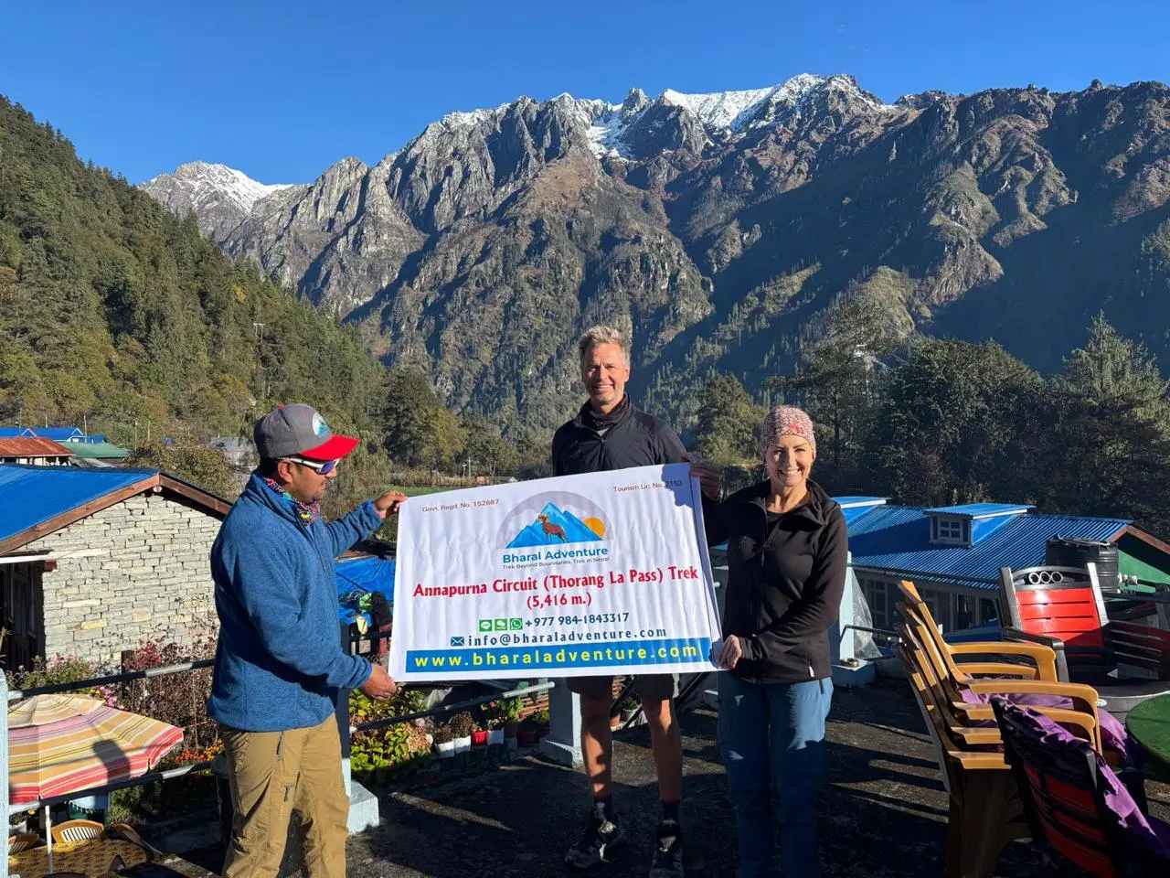 Manaslu annapurna circuit trek